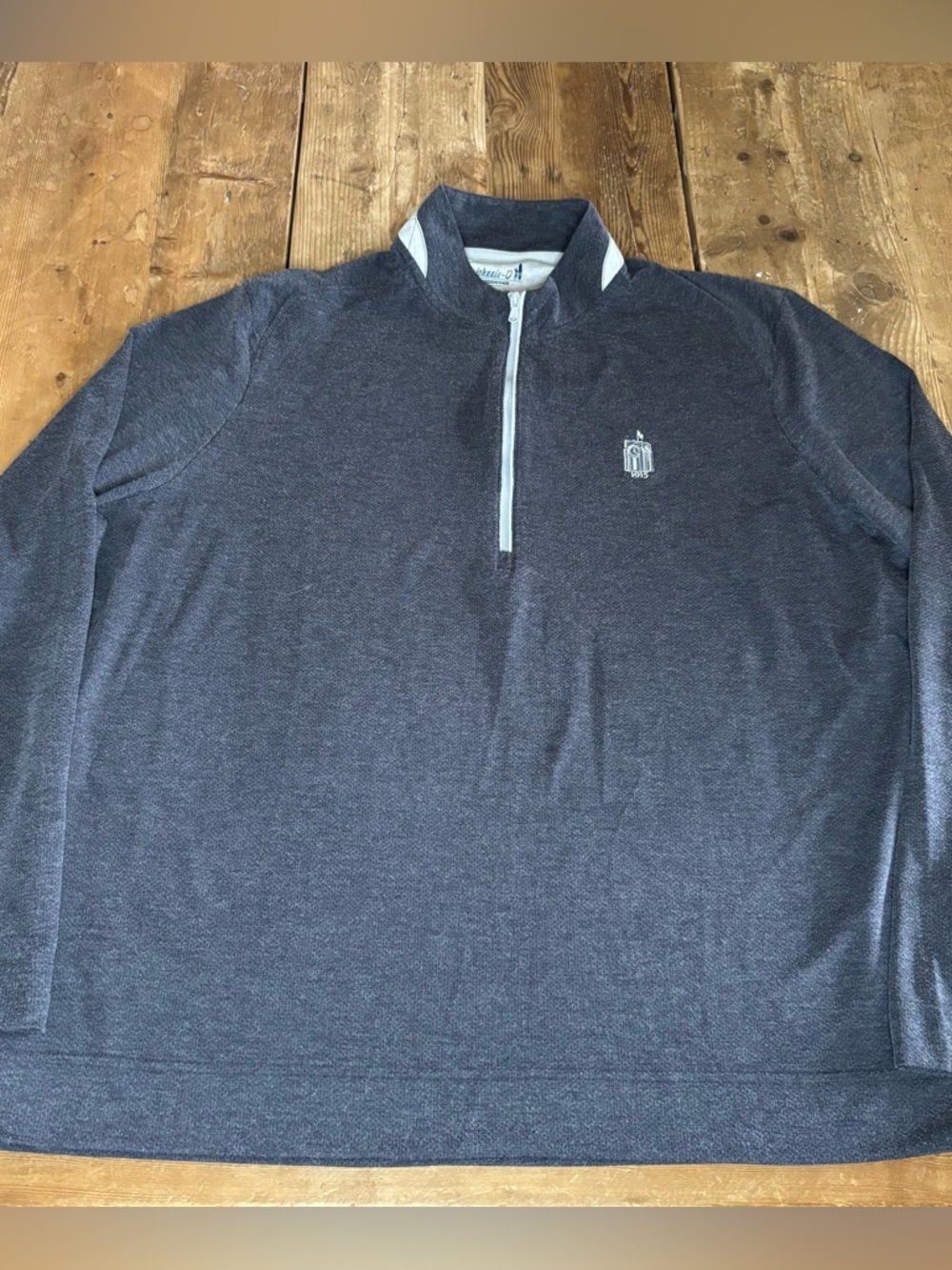 Johnnie O 1/4 Zip Performance Pullover Golf Shirt Long Sleeve 
Dark Gray